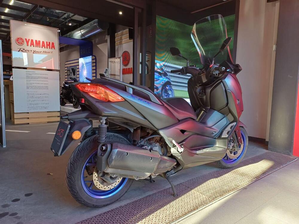 Yamaha X-Max 300 (2021 - 24) (4)