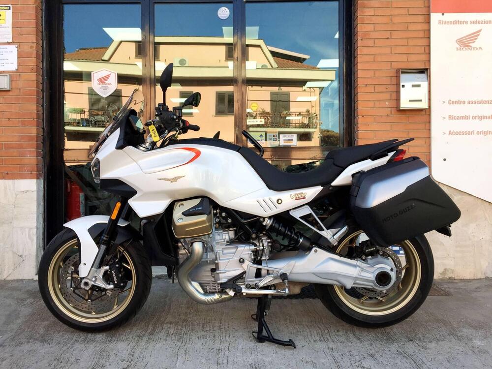 Moto Guzzi V100 Mandello (2022 - 24) (5)