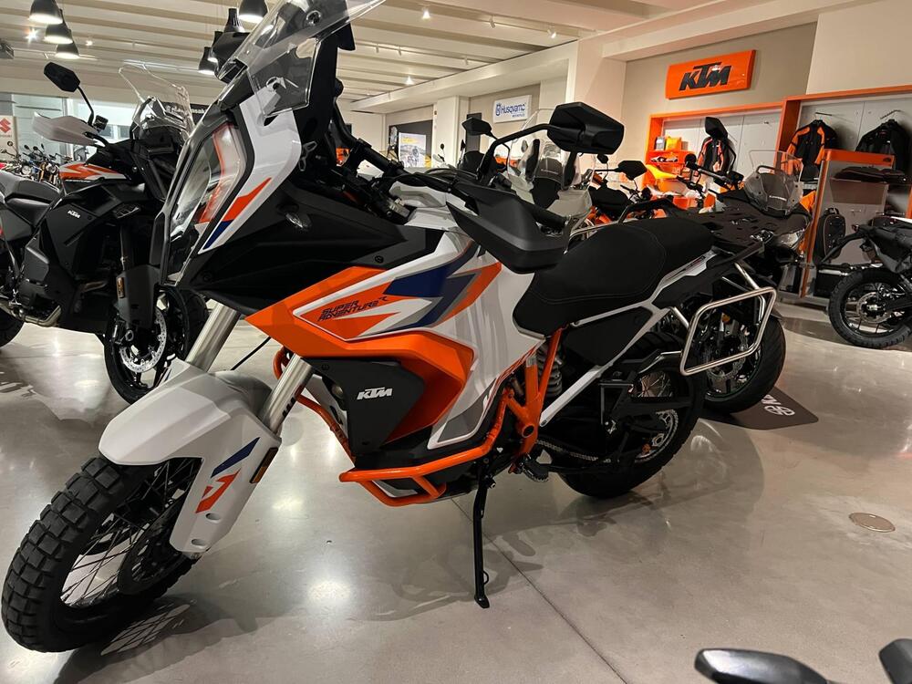 KTM 1290 Super Adventure R (2022 - 25) (13)