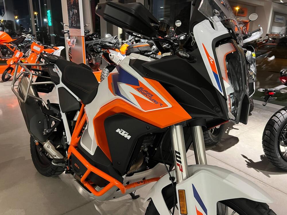 KTM 1290 Super Adventure R (2022 - 25) (17)