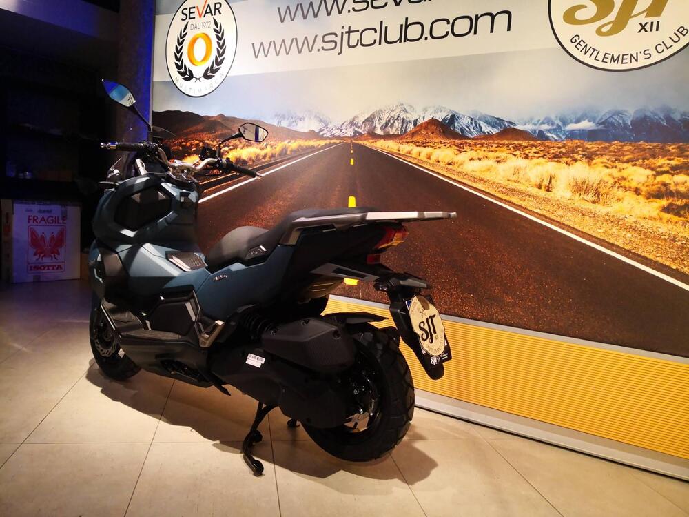 Sym ADX 125 (2025) (8)