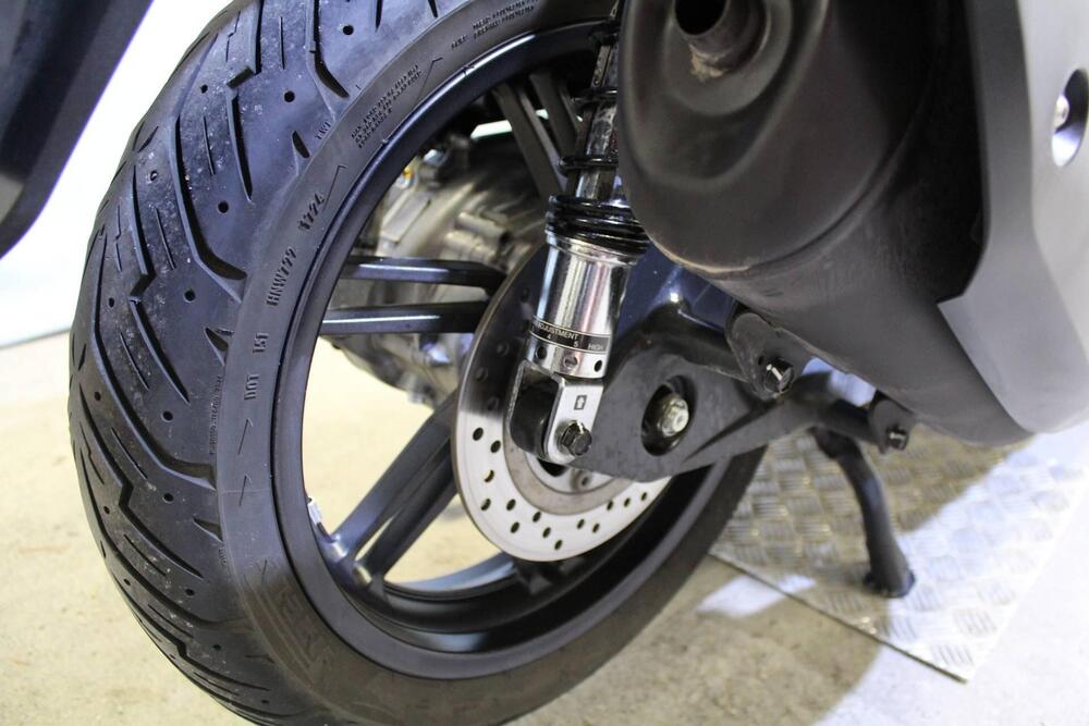 Honda SH 350i Sport (2025) (6)