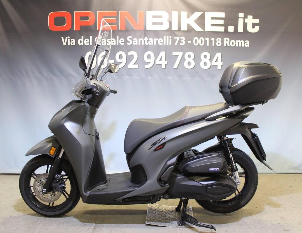 Honda SH 350i Sport (2025) (2)