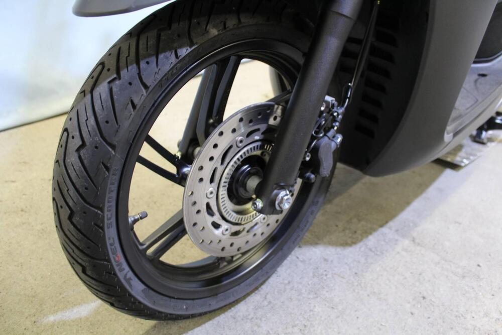 Honda SH 350i Sport (2025) (14)