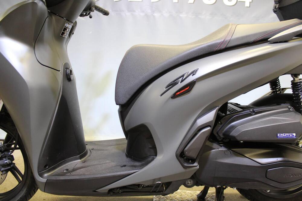 Honda SH 350i Sport (2025) (16)