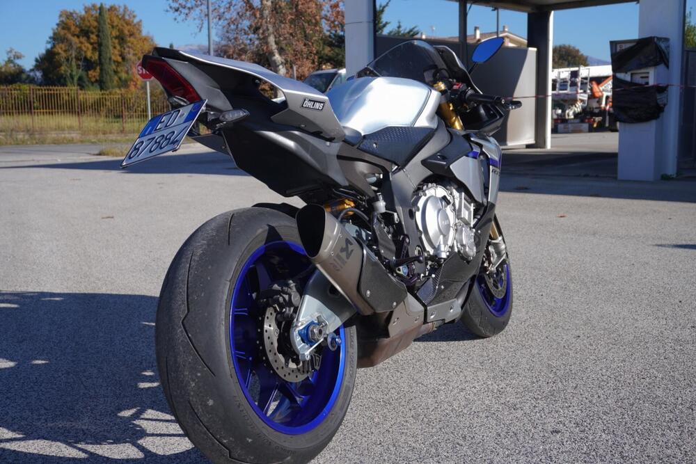 Yamaha YZF R1 M (2015 - 16) (7)