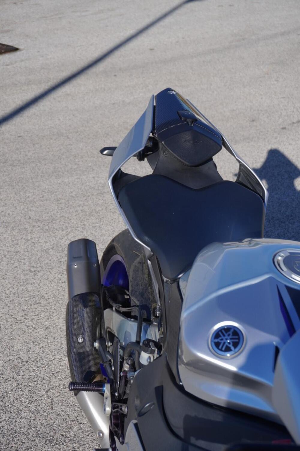 Yamaha YZF R1 M (2015 - 16) (11)