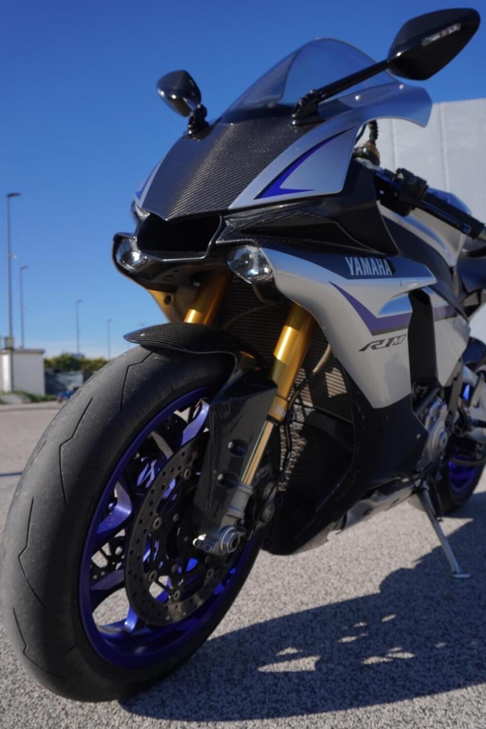 Yamaha YZF R1 M (2015 - 16) (12)