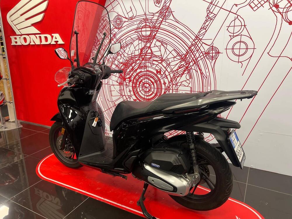 Honda SH 125i (2024 - 25) (5)