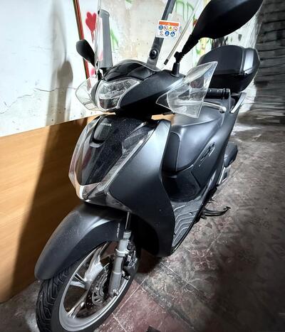 Honda SH 150 i (2017 - 19) usata