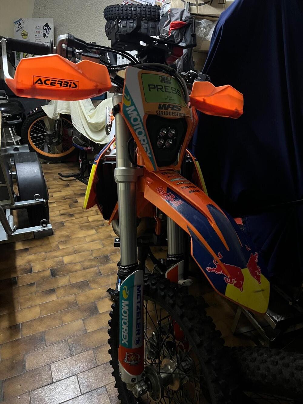 KTM 250 EXC-F (2023) (5)