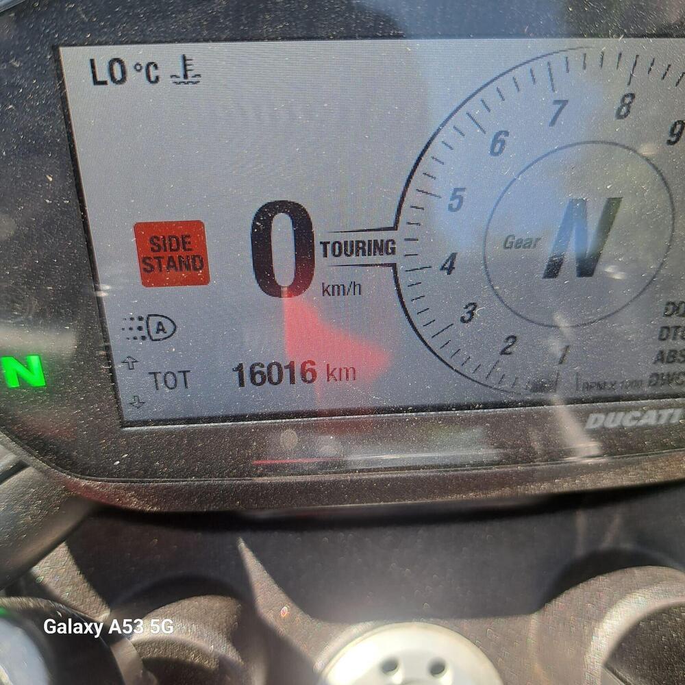 Ducati Hypermotard 950 RVE (2022 - 25) (8)