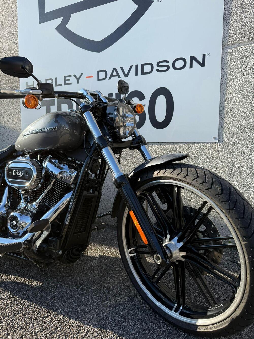 Harley-Davidson Breakout (2021 - 22) (7)