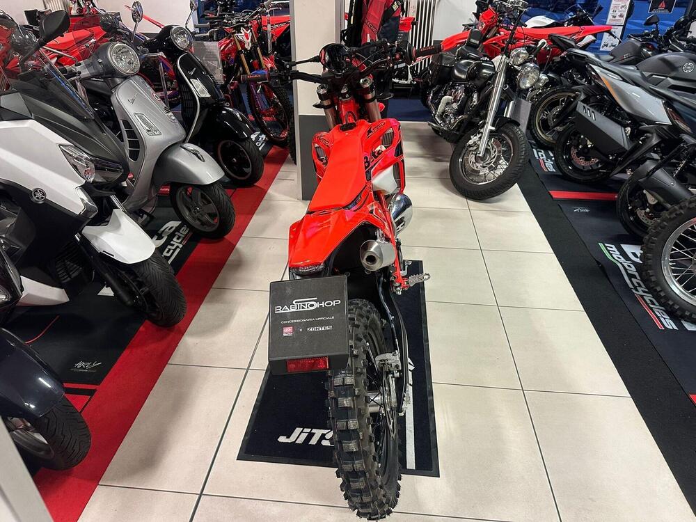 Betamotor RR 125 2T Enduro Race (2026) (4)