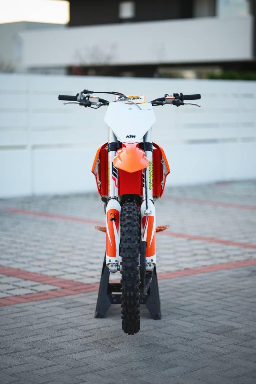 KTM 250 SX-F (2019) (5)