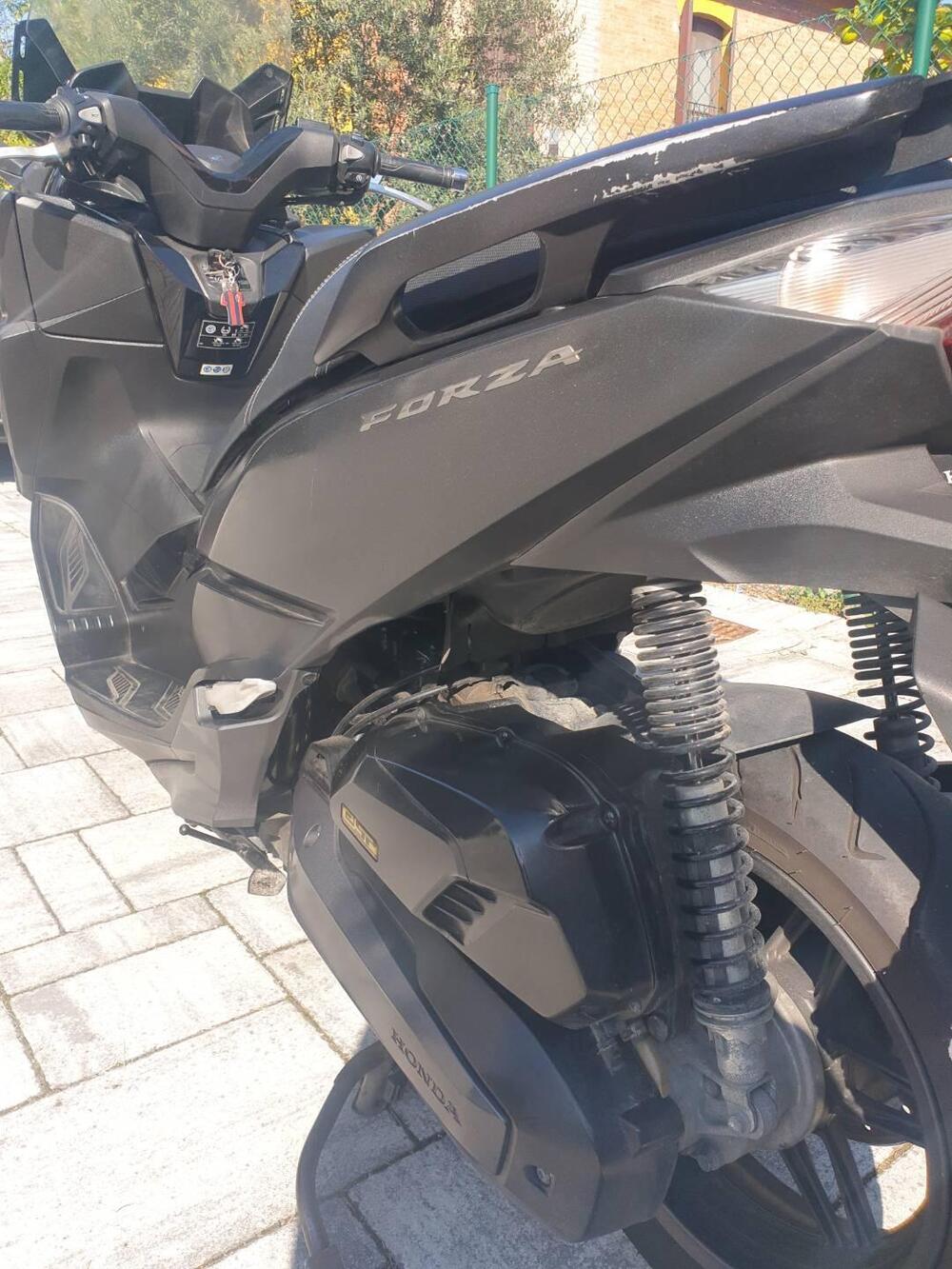 Honda Forza 125 ABS (2015 - 16) (3)
