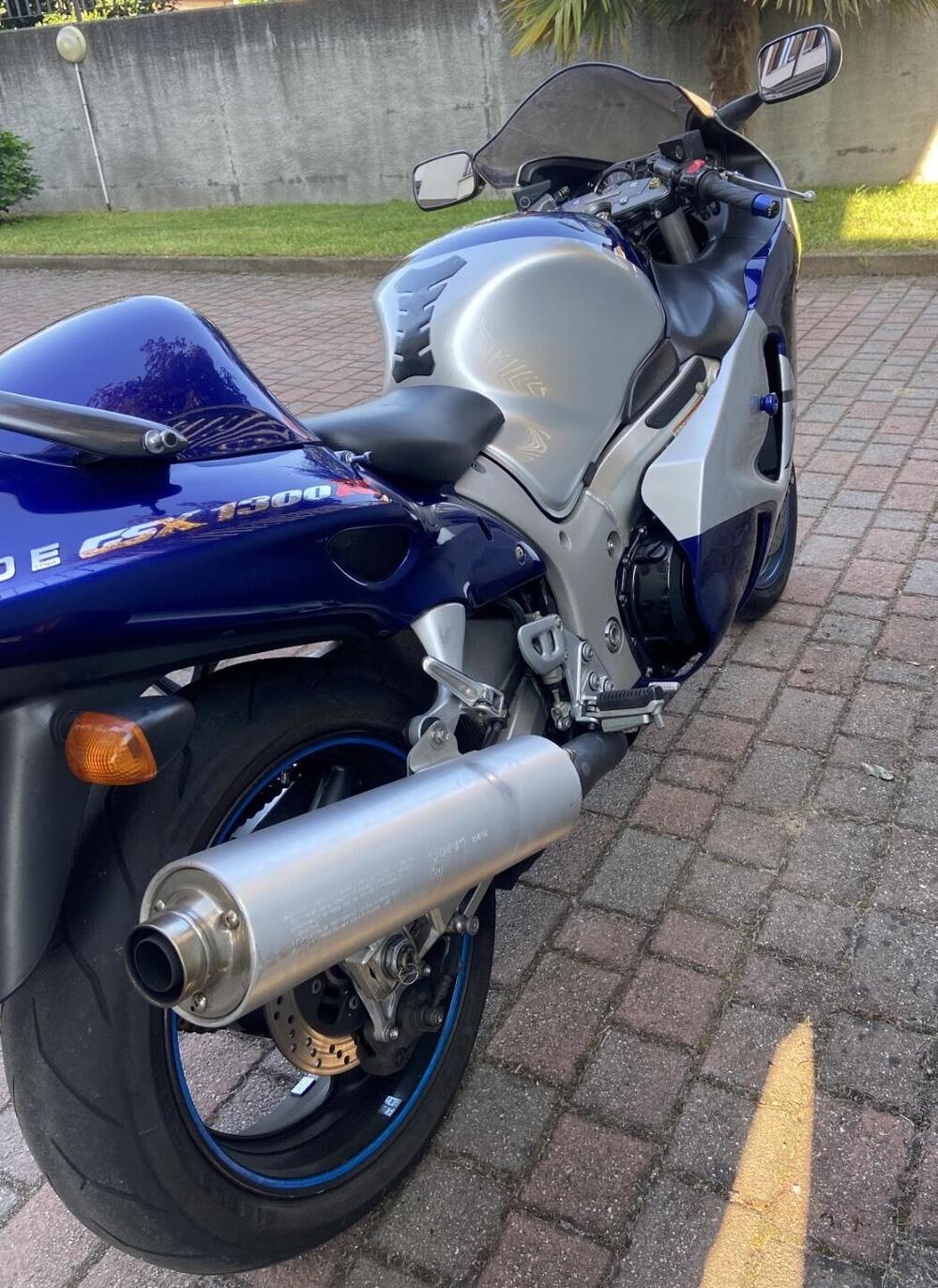 Suzuki GSX 1300 R Hayabusa (1999 - 06) (3)