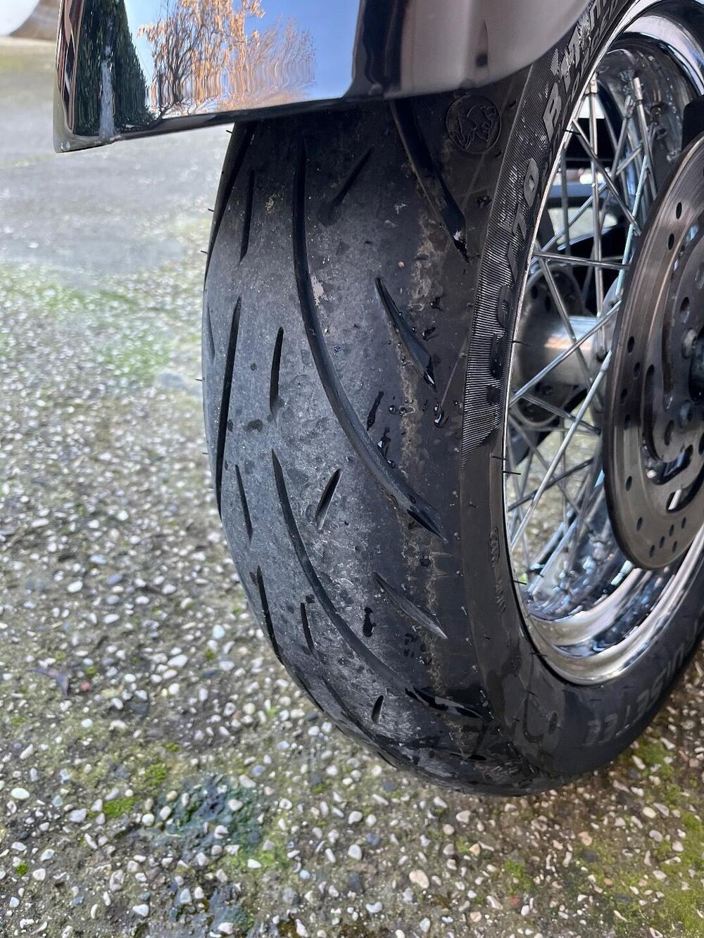 Harley-Davidson 1584 Super Glide Custom (2007) - FXDC (5)