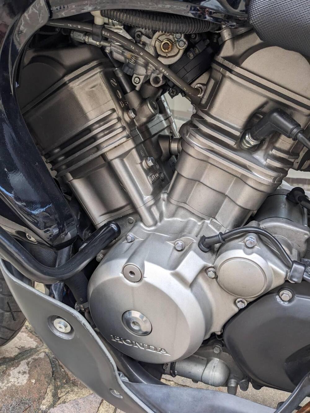 Honda Transalp XL 650V (2005 - 06) (2)