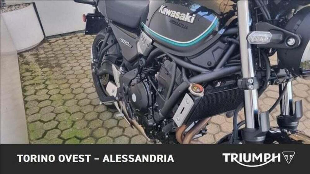 Kawasaki Z 650 RS 50th Anniversary (2022) (9)