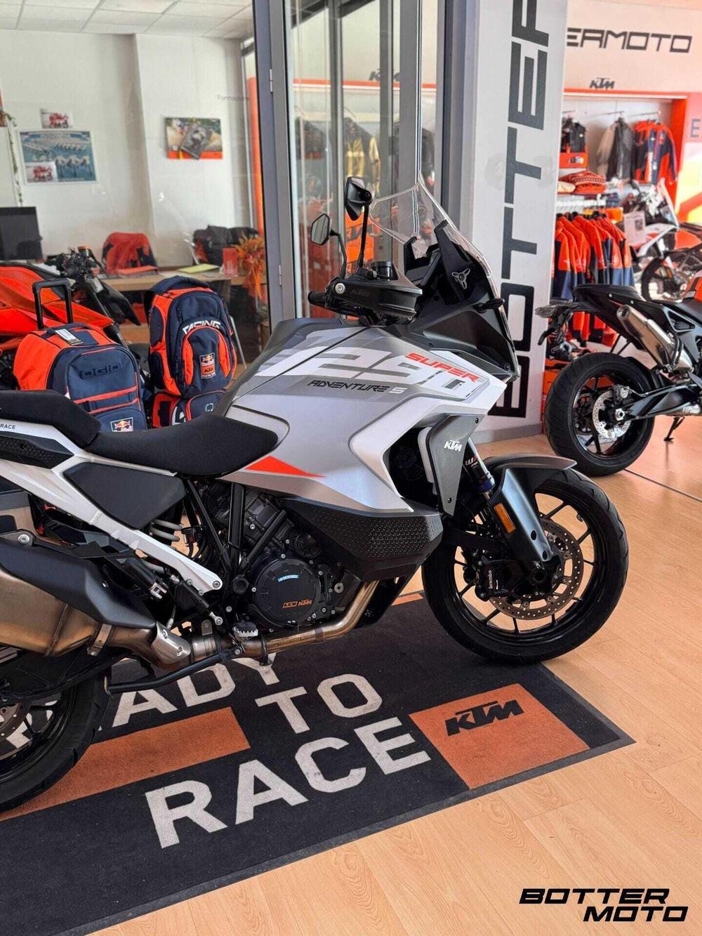 KTM 1290 Super Adventure S (2022 - 25) (2)
