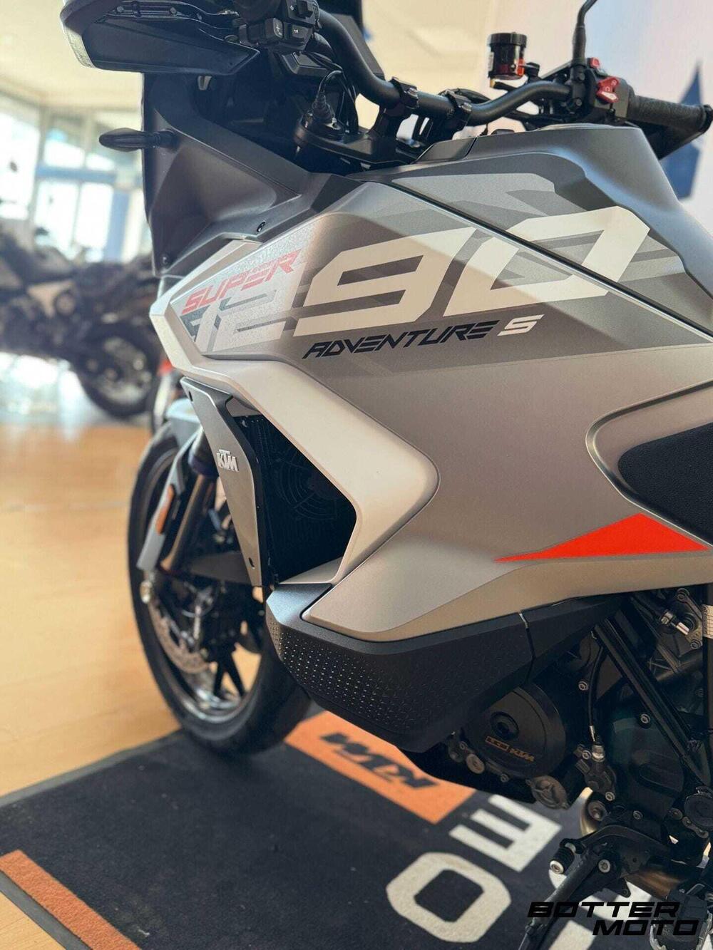KTM 1290 Super Adventure S (2022 - 25) (7)