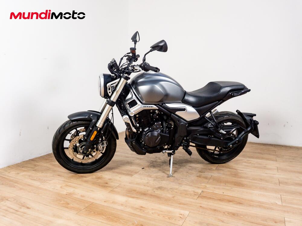 Voge Brivido 500 R (2020) (8)