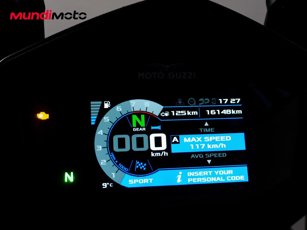 Moto Guzzi V85 TT Travel (2020) (12)