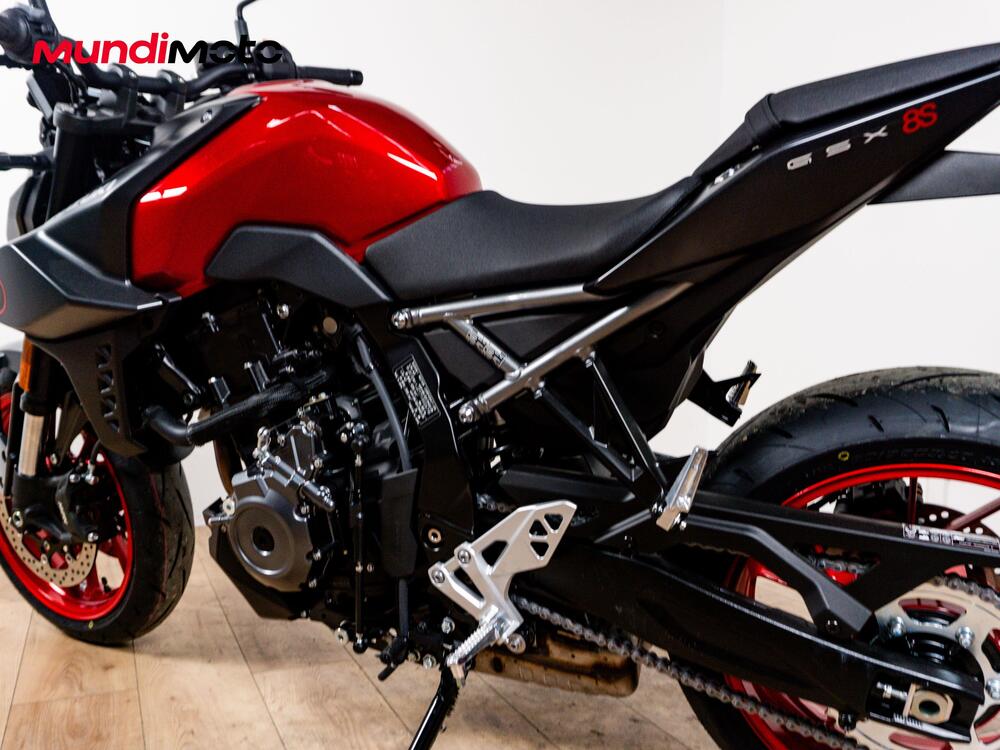 Suzuki GSX-8S EVO (2025) (10)