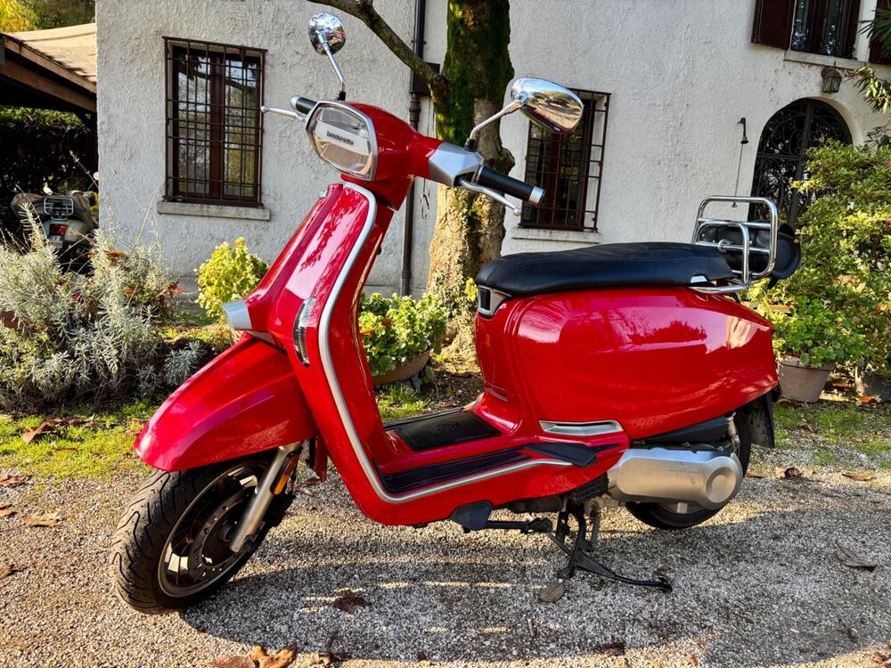 Lambretta V125 Special (2018 - 20) (2)