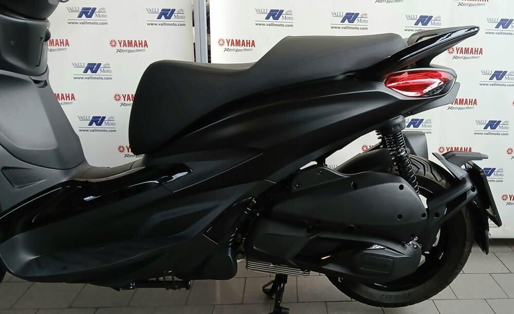 Piaggio Beverly 300 ABS-ASR (2021 - 25) (6)