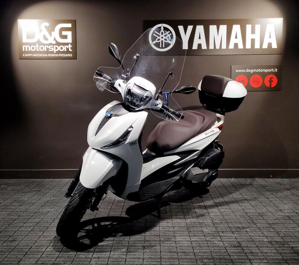 Piaggio Beverly 400 ABS-ASR (2021 - 24) (3)