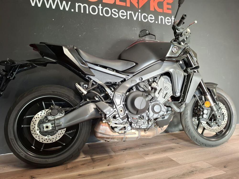 Yamaha MT-09 Y-AMT (2024 - 25) (6)