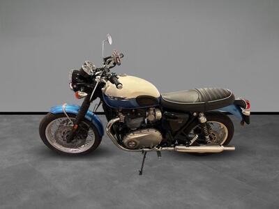 Triumph Bonneville T120 (2021 - 25) usata