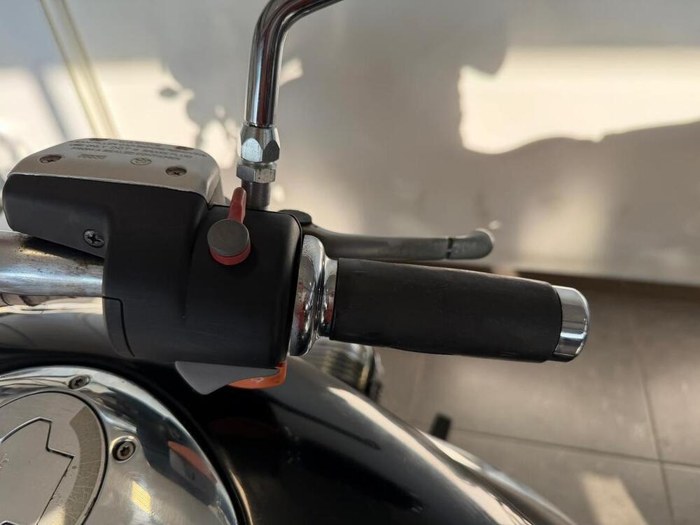 Bmw R 1200 C Montauk (8)