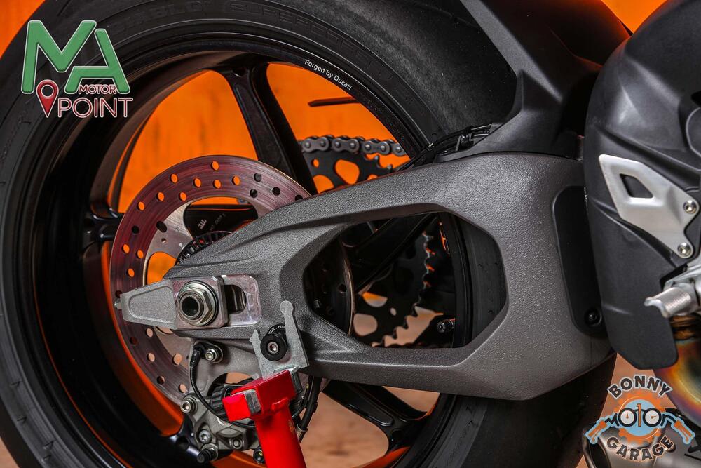 Ducati Panigale V4 S (2025) (3)