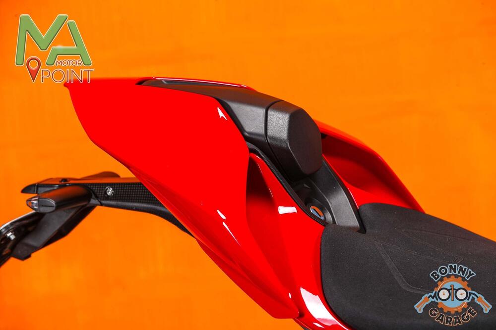 Ducati Panigale V4 S (2025) (7)