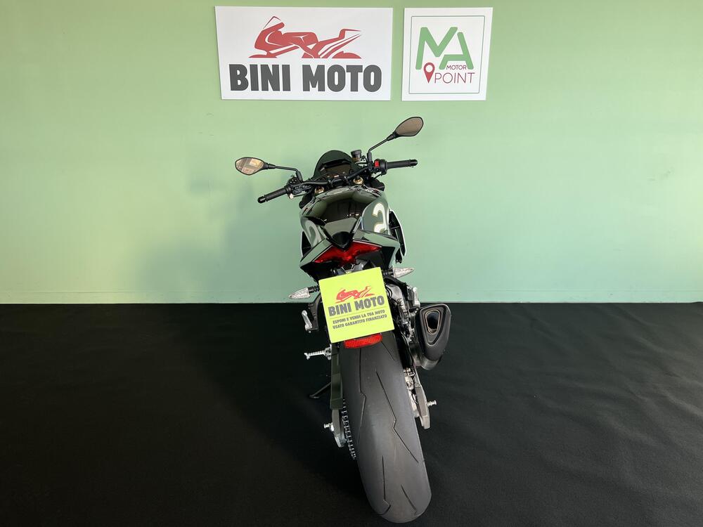 Aprilia Tuono V4 (2021 - 24) (7)