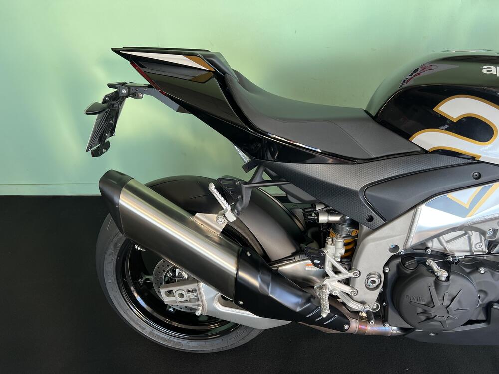 Aprilia Tuono V4 (2021 - 24) (11)