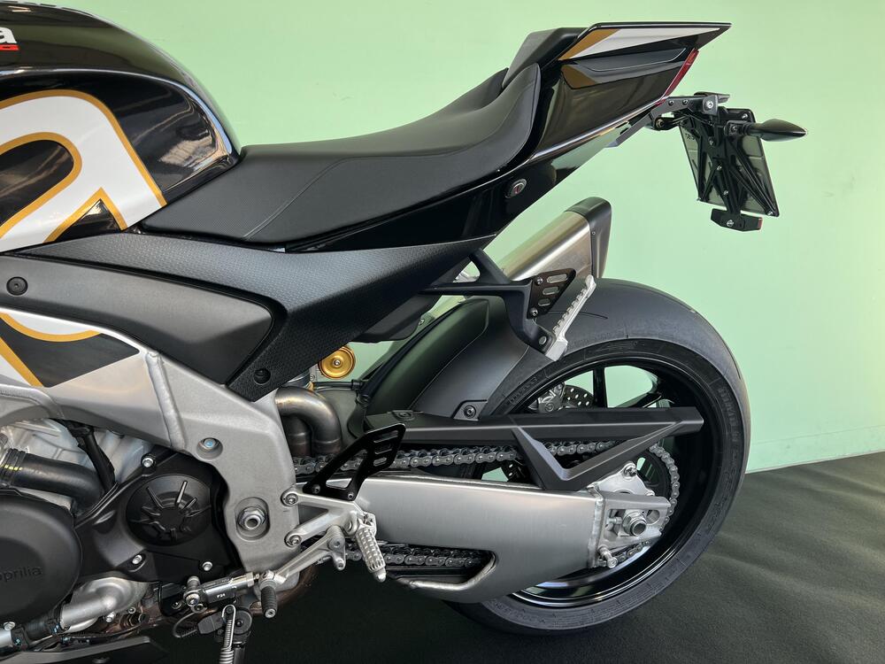 Aprilia Tuono V4 (2021 - 24) (15)