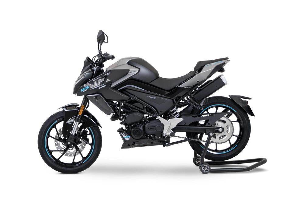 CFMOTO 125NK (2025) (5)