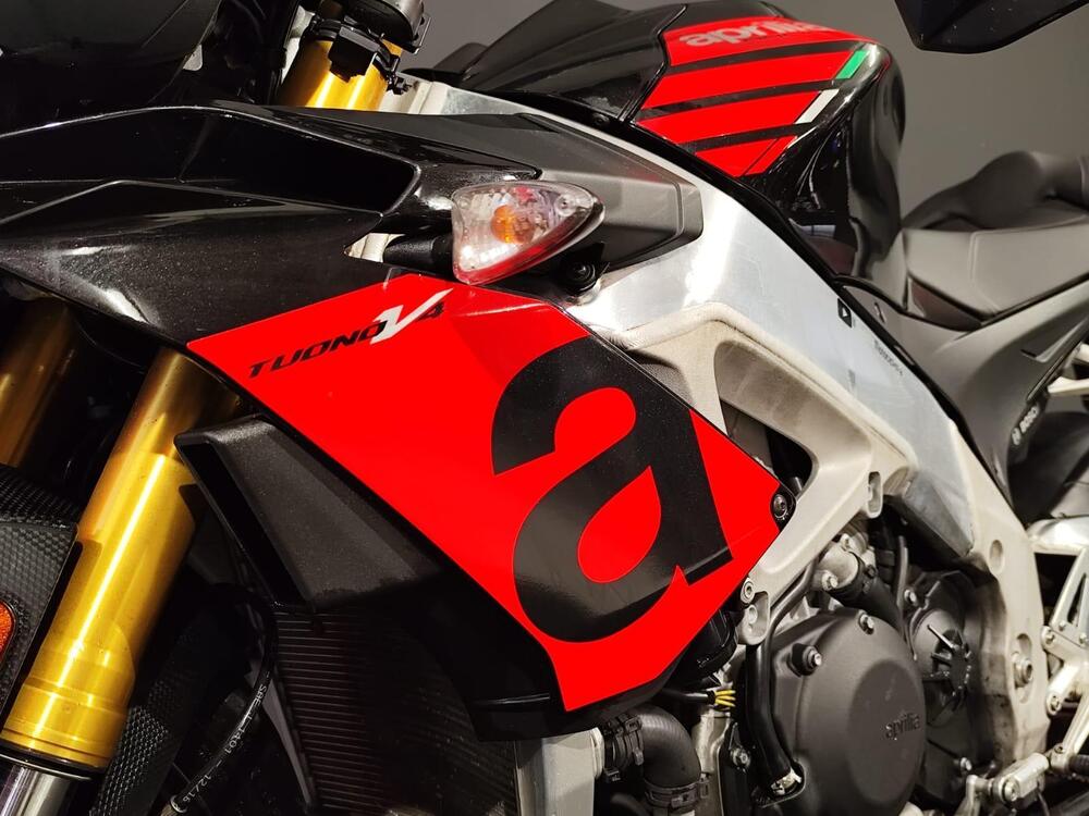 Aprilia Tuono V4 RR (2017 - 18) (18)