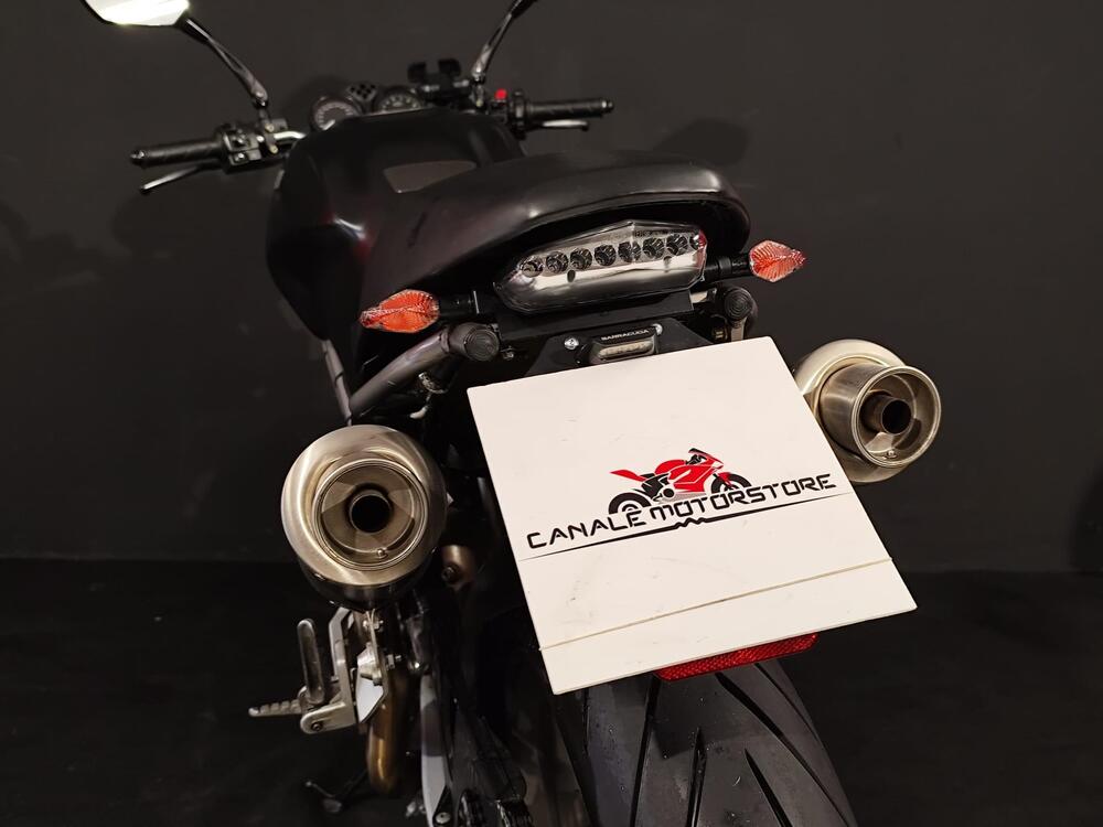 Ducati Monster 620 Dark (2003 - 06) (11)