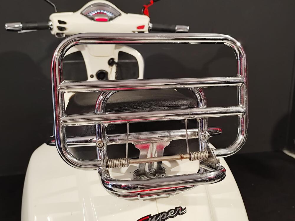 Vespa GTS 300 (2010 - 14) (12)