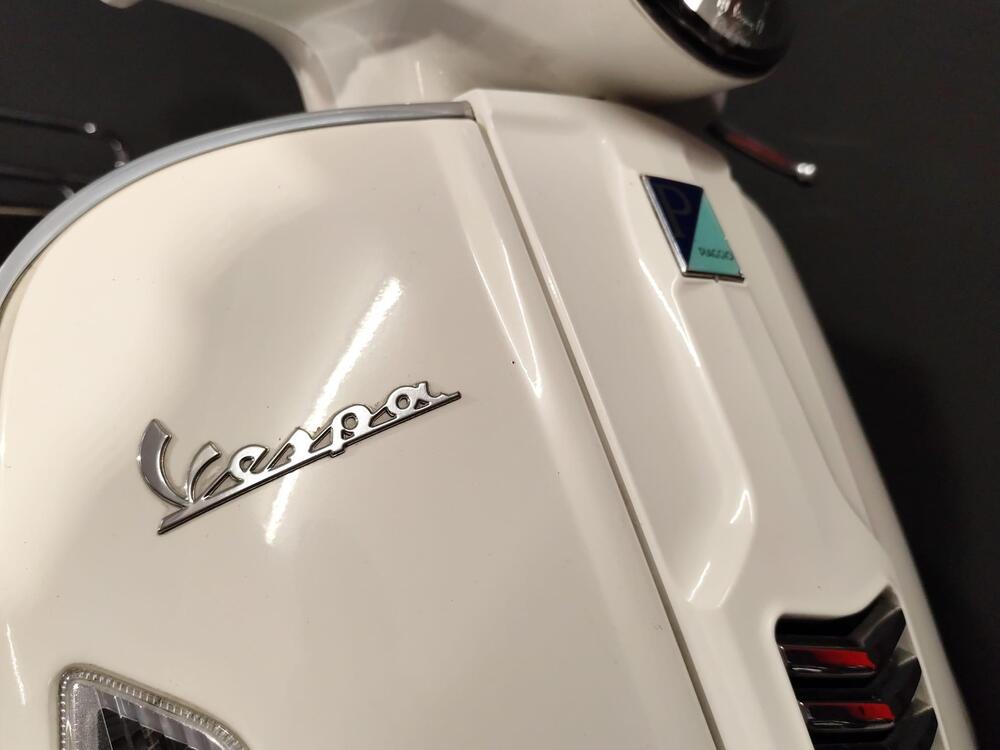 Vespa GTS 300 (2010 - 14) (15)