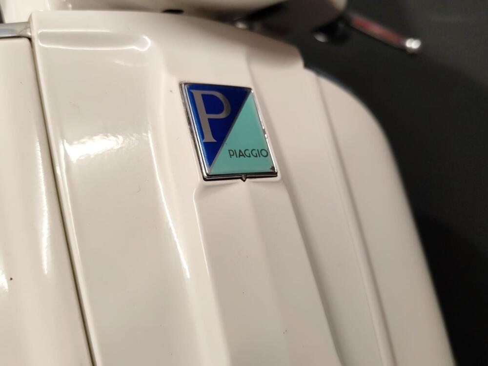 Vespa GTS 300 (2010 - 14) (16)