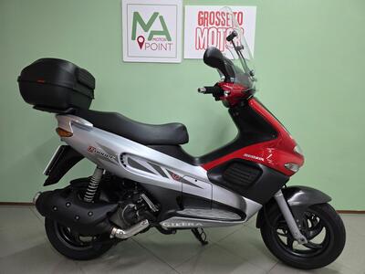 Gilera Runner 200 VXR (2002 - 05) usata