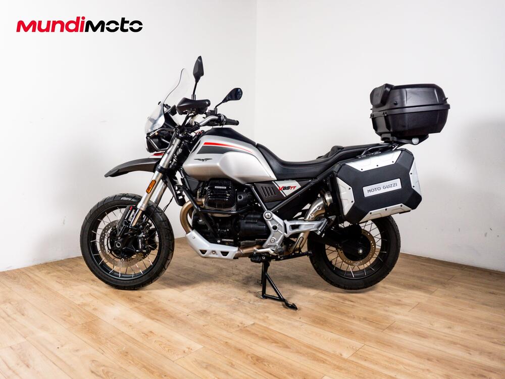 Moto Guzzi V85 TT Travel (2020) (6)