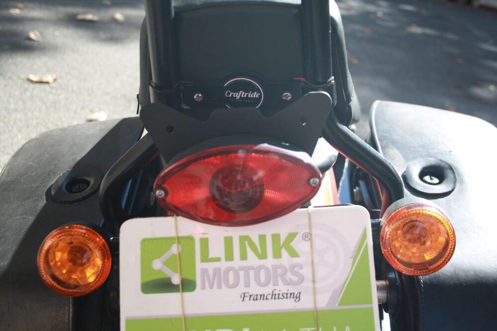 Harley-Davidson 883 Low (2008 - 12) - XL 883L (35)