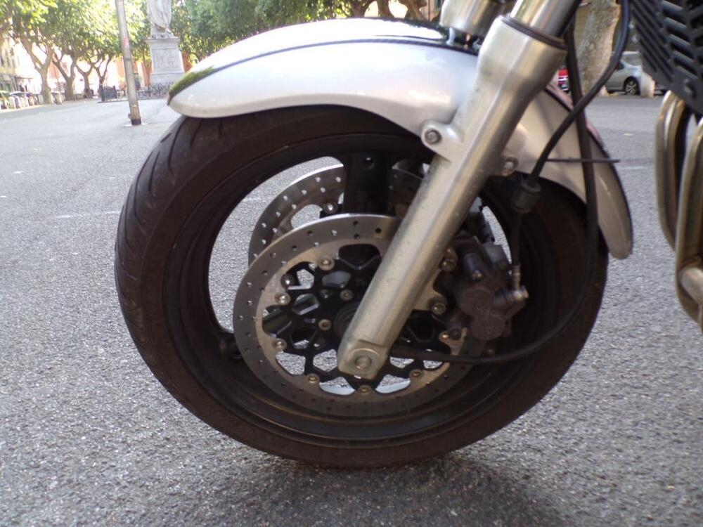 Suzuki GSX 750 (1998 - 03) (14)